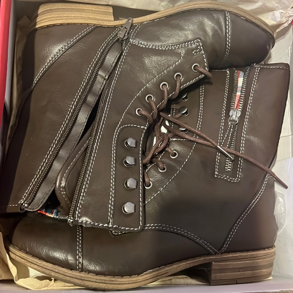 Dark brown boots